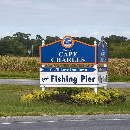 Updated Cape Charles Home About 2 Mi To Beachfront! Екстер'єр фото
