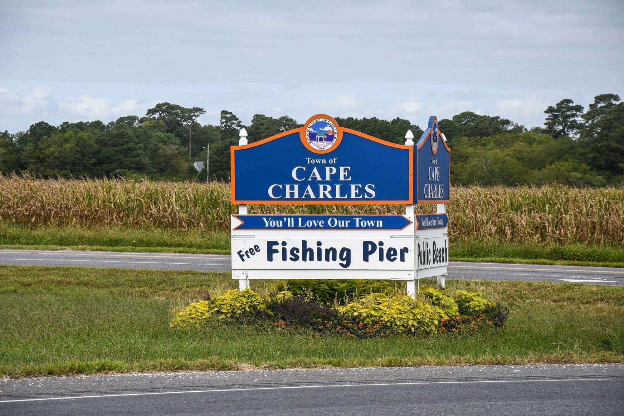 Updated Cape Charles Home About 2 Mi To Beachfront! Екстер'єр фото