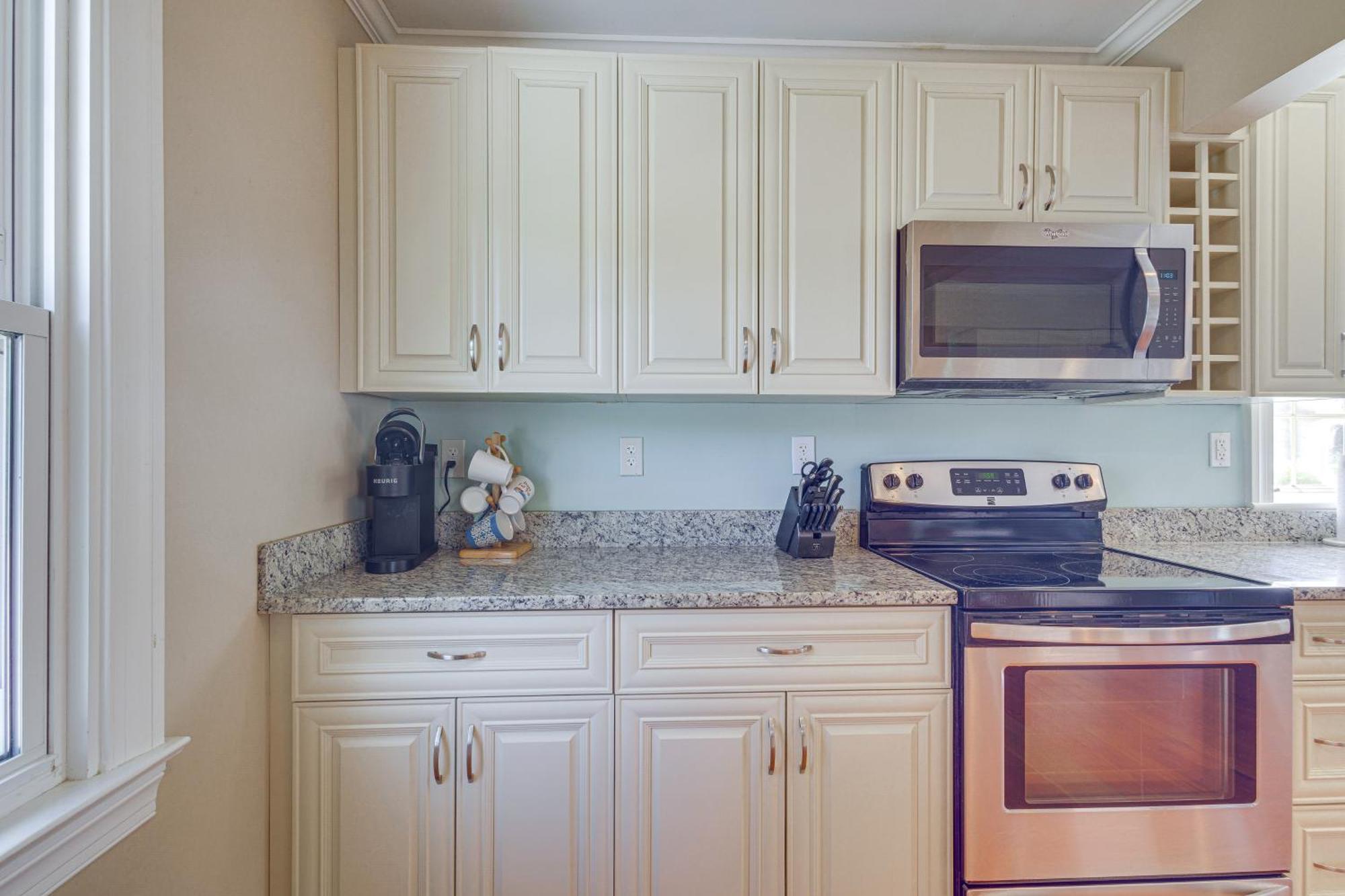 Updated Cape Charles Home About 2 Mi To Beachfront! Екстер'єр фото