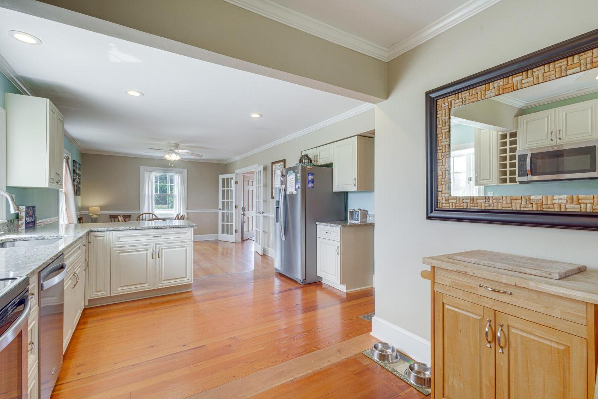 Updated Cape Charles Home About 2 Mi To Beachfront! Екстер'єр фото