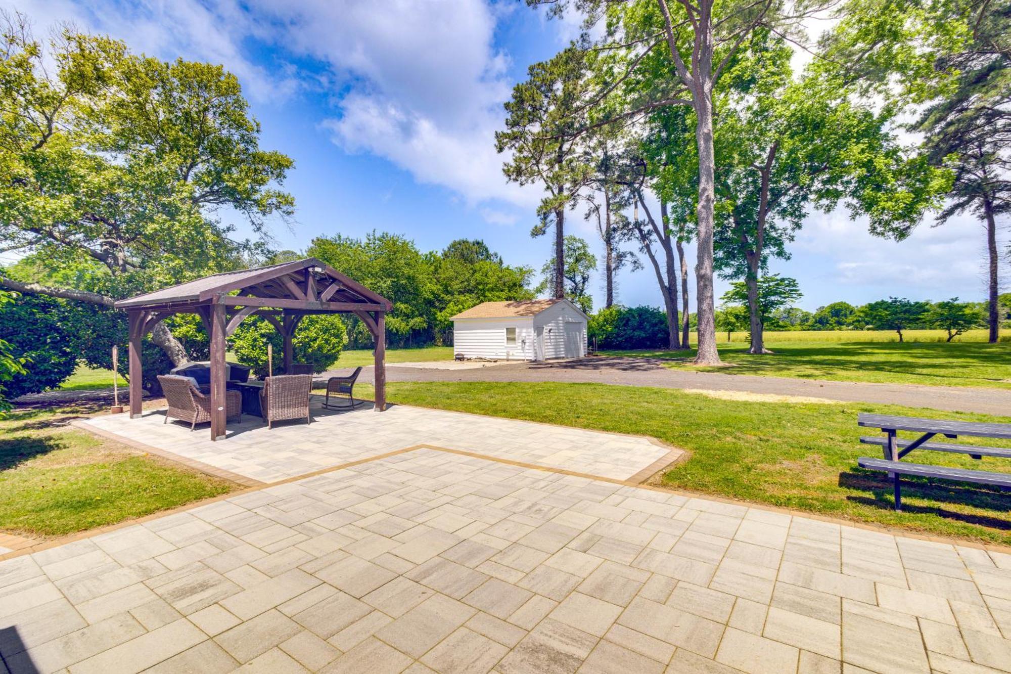 Updated Cape Charles Home About 2 Mi To Beachfront! Екстер'єр фото