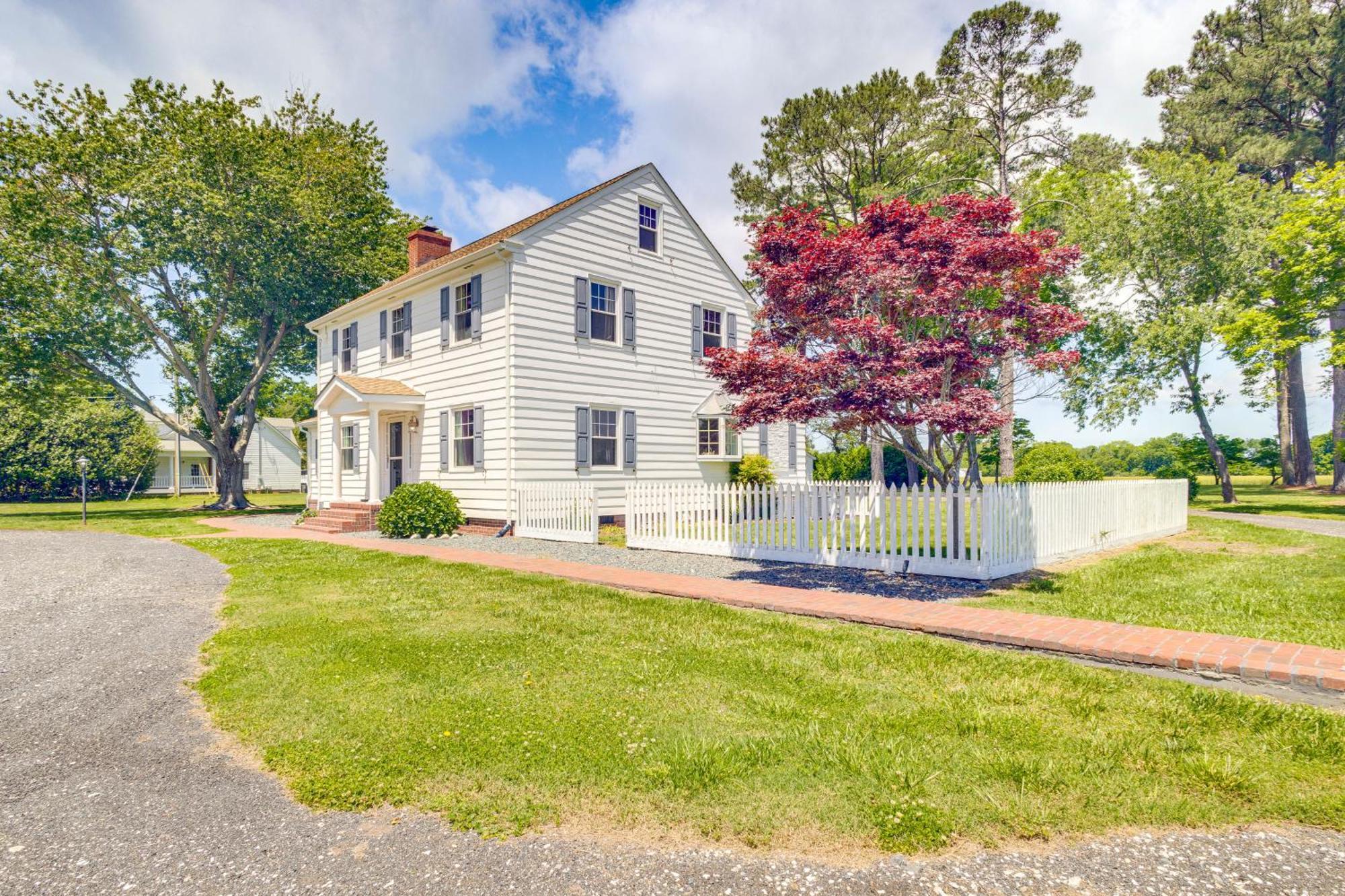 Updated Cape Charles Home About 2 Mi To Beachfront! Екстер'єр фото